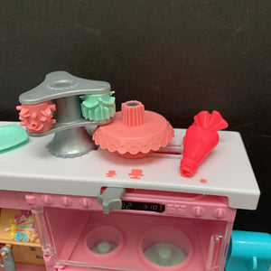 Cook and Bake Cake Bakery (Playdoh)