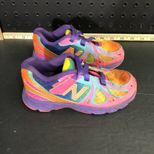 Load image into Gallery viewer, Girls sneakers
