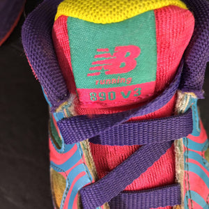 Girls sneakers