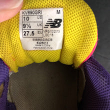 Load image into Gallery viewer, Girls sneakers
