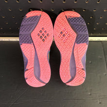 Load image into Gallery viewer, Girls sneakers
