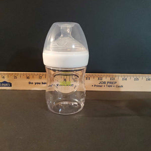 Smooth flow anti colic baby bottle