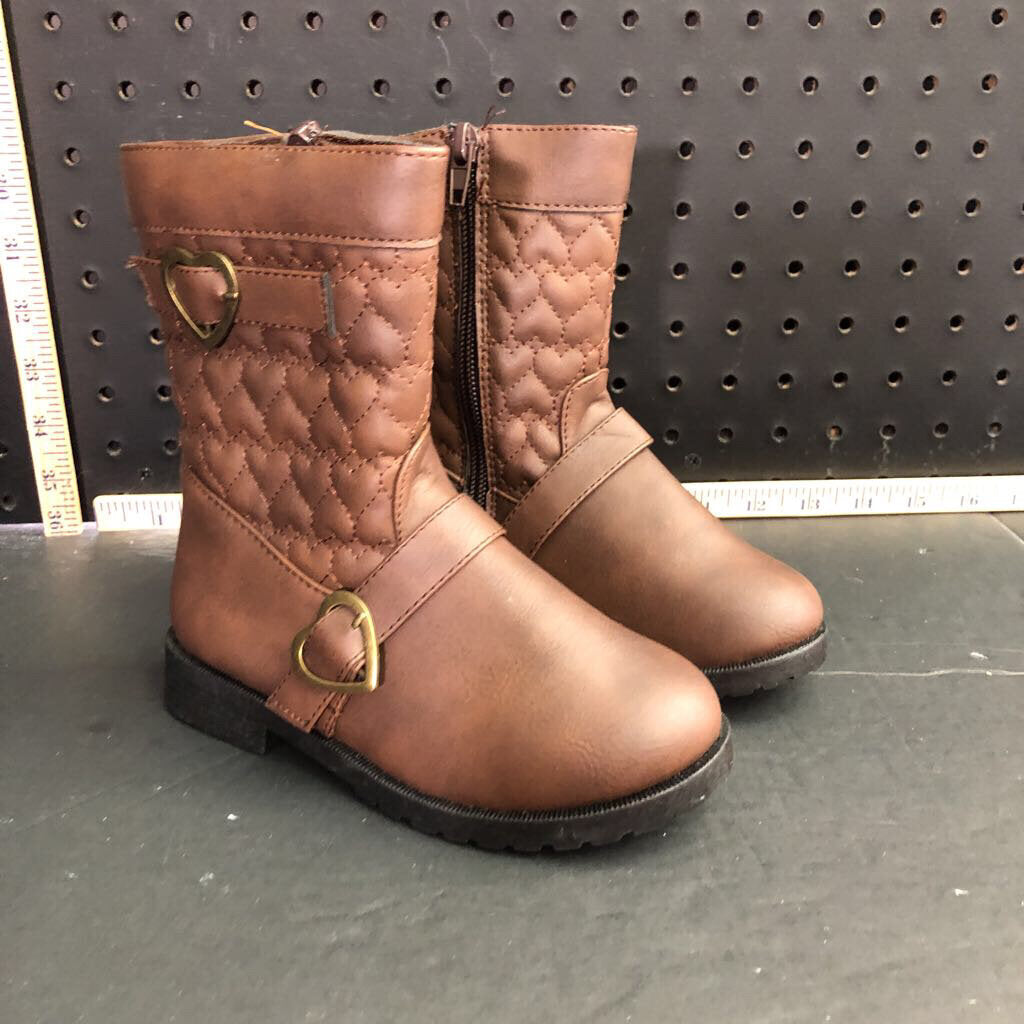 Girl's boots