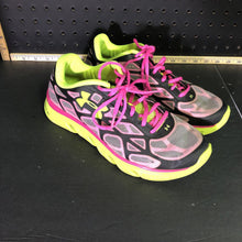 Load image into Gallery viewer, Girl&#39;s Spine Shoes
