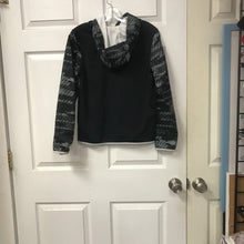 Load image into Gallery viewer, UA Logo sweatshirt
