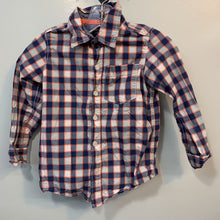 Load image into Gallery viewer, Button down shirt
