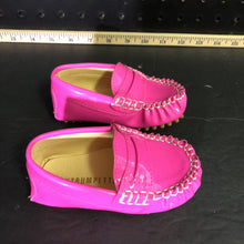 Load image into Gallery viewer, Girl&#39;s Shoes
