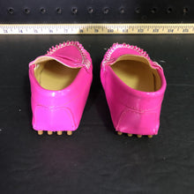 Load image into Gallery viewer, Girl&#39;s Shoes
