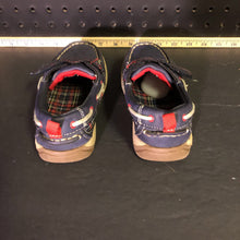 Load image into Gallery viewer, Boy&#39;s shoes
