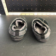 Load image into Gallery viewer, Boy&#39;s shoes
