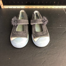 Load image into Gallery viewer, Girl&#39;s Shoes
